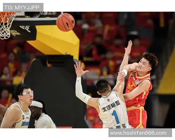 北京篮球队在总决赛积分榜上以54分稳居第一名展现强劲实力